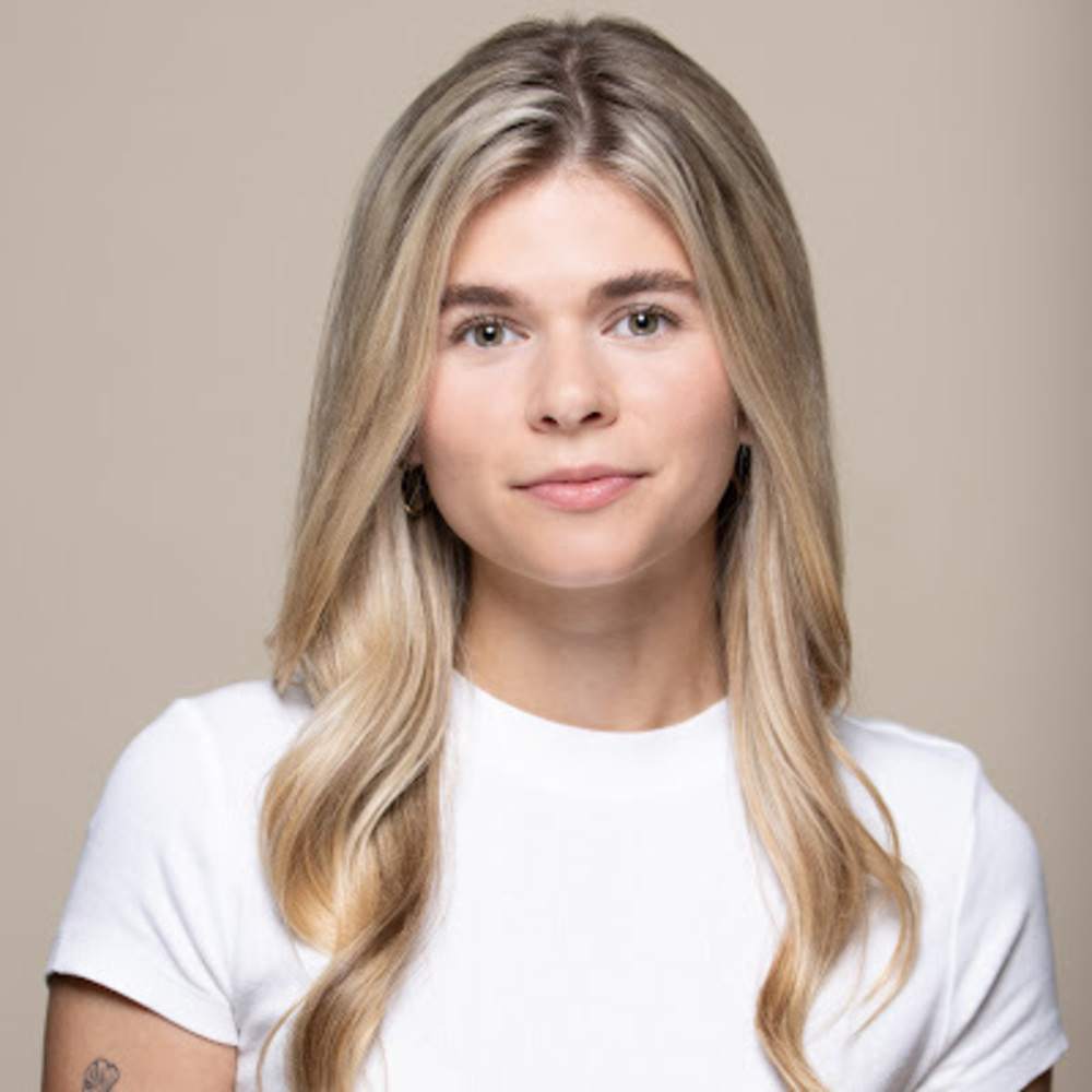 Meet your Posher, Caroline